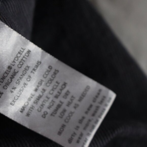 Toad & Co (Horny Toad) - Cue Cafe Wrap Dress in Blue Pattern, size Medium - Picture 11 of 11